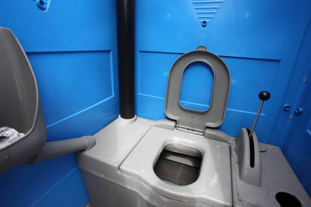 Best Luxury portable toilet rental  in Wood River, IL